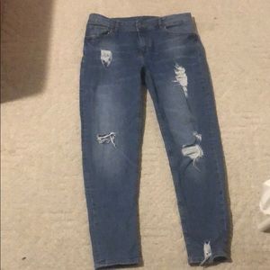 Hey Lovely Shoppers I am selling a pair of JEANS!!